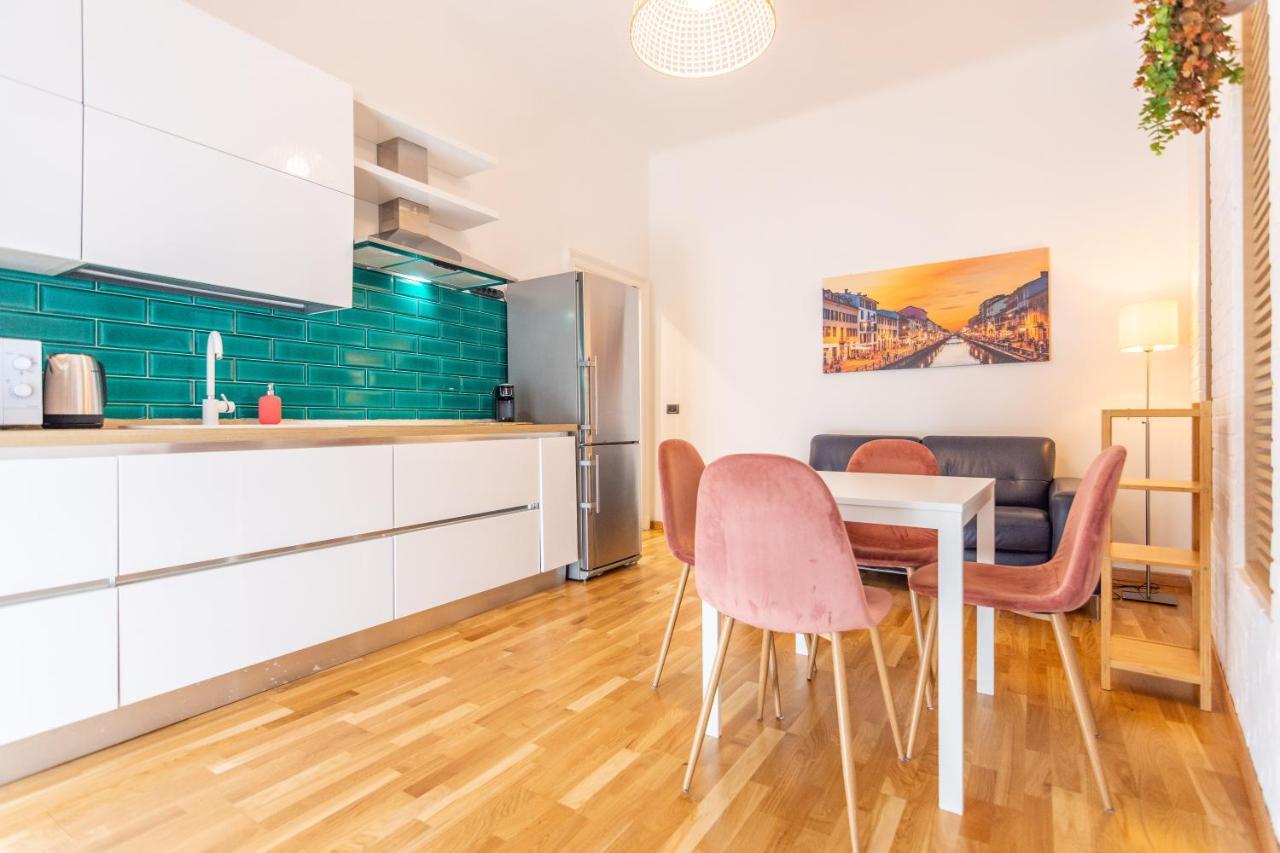 Italianflat - Solari Apartment Mediolan Zewnętrze zdjęcie