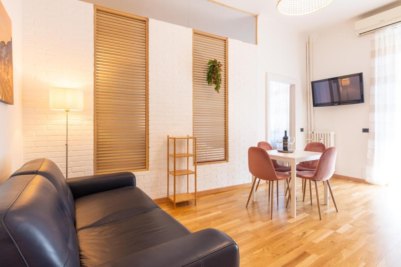 Italianflat - Solari Apartment Mediolan Zewnętrze zdjęcie