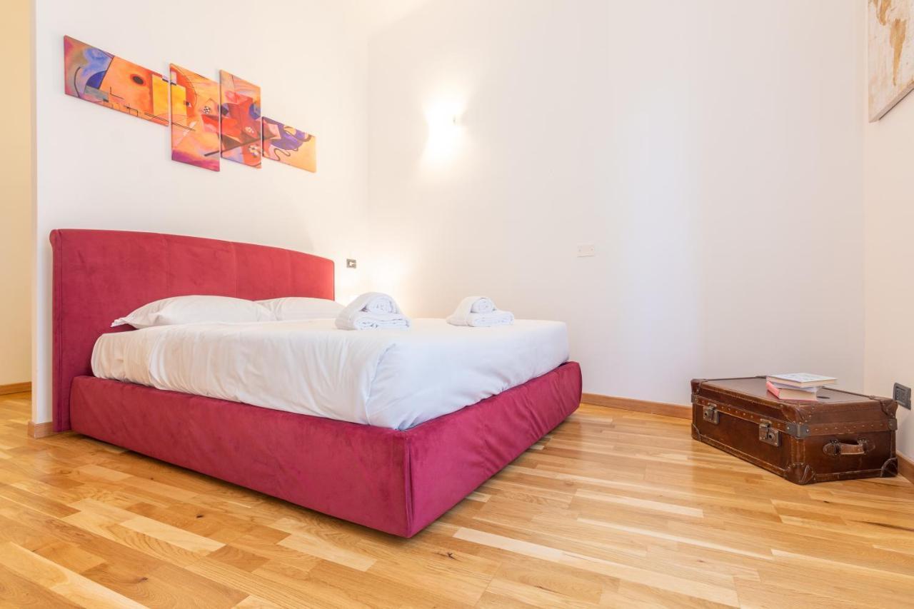 Italianflat - Solari Apartment Mediolan Zewnętrze zdjęcie
